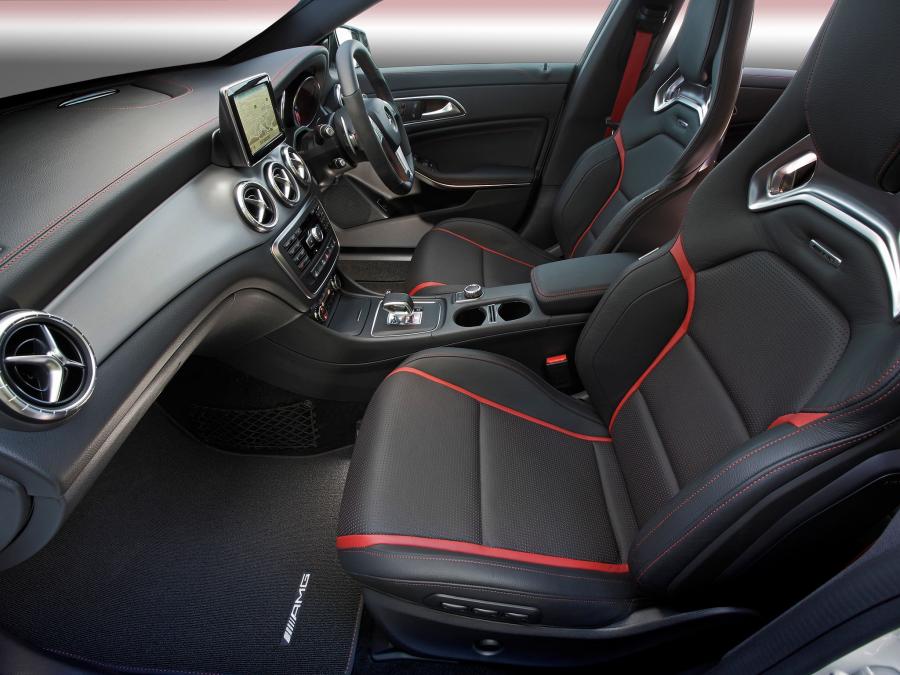  Mercedes-Benz CLA45 AMG 2013 года  (AU) (фото 13 из 22)